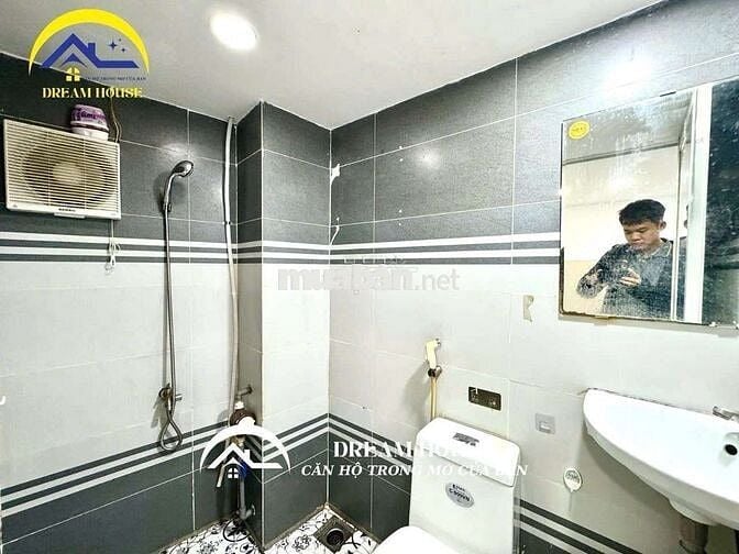 DUPLEX NGAY ĐẦM SEN, GÁC CAO, PHÒNG RỘNG ( SẴN MÁY LẠNH )