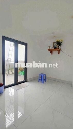 Bán nhà Mặt Tiền Đường Nguyễn Thị Xinh Q12. 3 lầu,4p. Giá : 6,89 tỷ