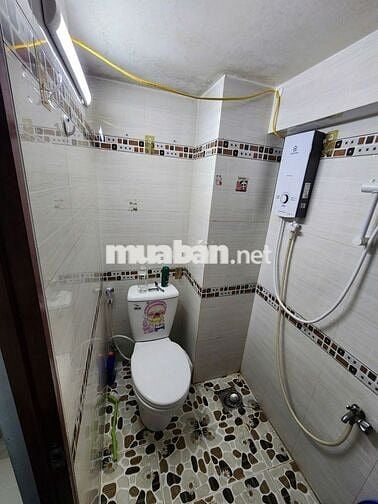 PASS PHÒNG 16M2, GÁC ĐÚC 2.4TR (SÁT TRƯỜNG UTS), WC/BẾP RIÊNG. 24/24