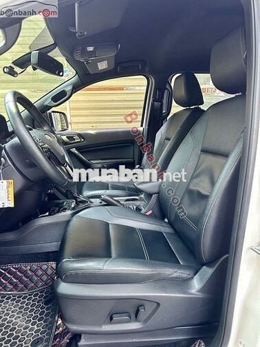 Ford Everest Titanium 2.0L 4x2 AT 2022 - 955 Tr