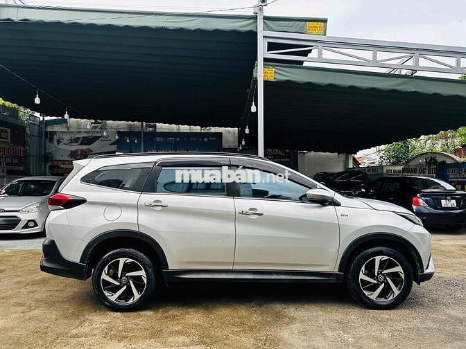 Toyota Rush 2018 1.5 AT - gia đình chính chủ zin