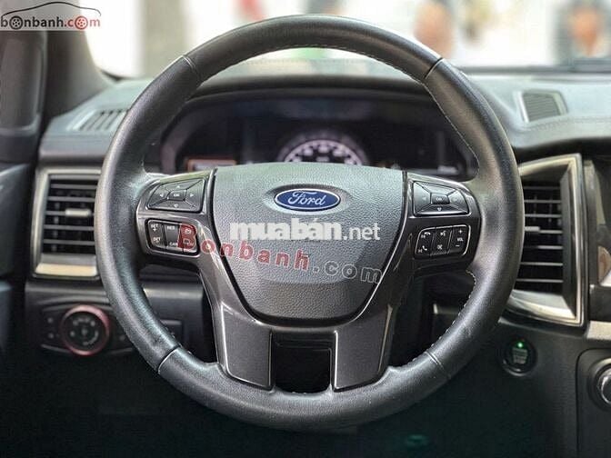 Ford Everest Titanium 2.0L 4x2 AT 2022 - 955 Tr