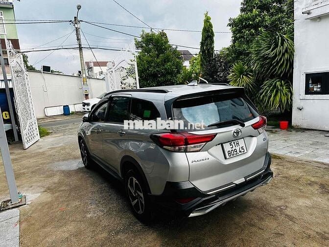 Toyota Rush 2018 1.5 AT - gia đình chính chủ zin