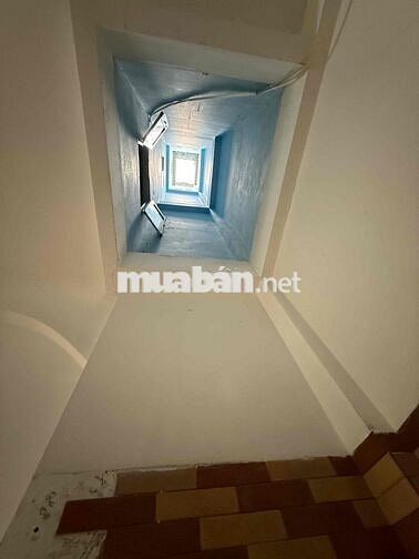 Cho thuê nhà HXH Nhất Chi Mai, F13, 4x14m, 2 lầu ST, 5PN