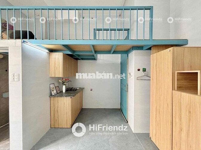 GẤP CẦN NHƯỢNG MỘT CHDV VIEW BAN CÔNG FULL NỘI THẤT CẠNH ĐH CÔNG THU