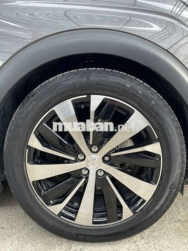 Peugeot 3008 2022 GT Line 1.6Turbo,màu xám,48000km