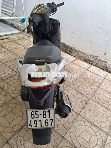 Xe sh nhập ý năm 2008.may zin êm.chính chủ