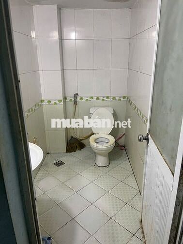 CHO THUÊ PHÒNG SỐ 1A NGÕ 43 TRUNG KÍNH GIÁ 3.3TR