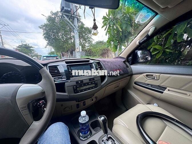 Toyota Fortuner 2013 2.7V 4x4 - 100000 km