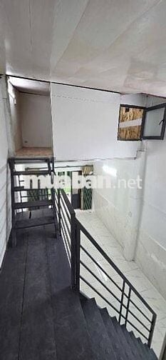 BÁN NHÀ PHẠM THẾ HIỂN P5 Q8 - HẺM BA GÁC - 2 TẦNG 3PN 2WC - NHỈNH 2 TỶ
