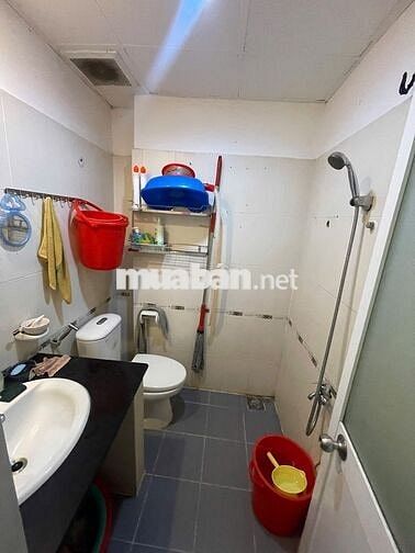 Chung cư newtone. Dtích 75 m2, pn 2, pk 1, wc 2, có sẳn 1 số nội thất