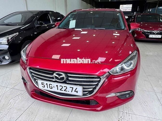 Mazda 3 2017 1.5 AT Sedan - 63000 km