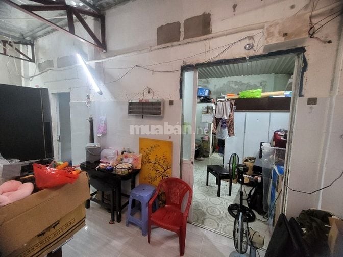 Bán gấp nhà hẻm Lê Văn Chí, Linh Trung DT 68.9m2 chỉ 2.7tỷ, giá quá rẻ