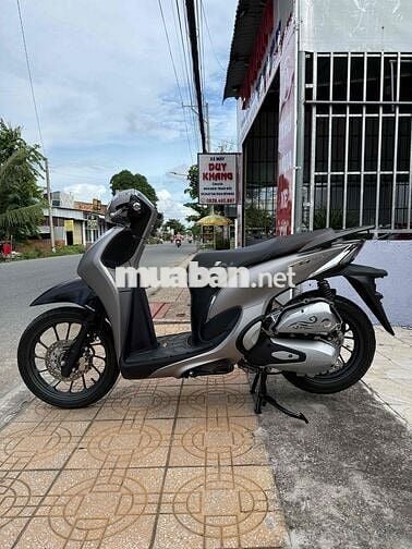 Sh mode xám bạc