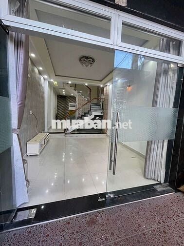 Bán nhà 2 tầng kiệt oto tải thông