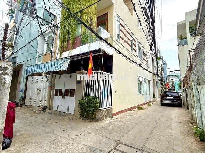 Bán nhà 2 tầng kiệt oto tải thông