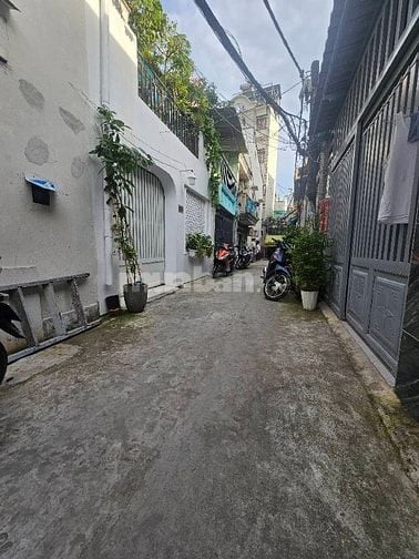 Nhà Tân Quy Quận 7 – Hẻm Xe Hơi 4m – 2PN – Gần Đại Học RMIT – 4,3 Tỷ