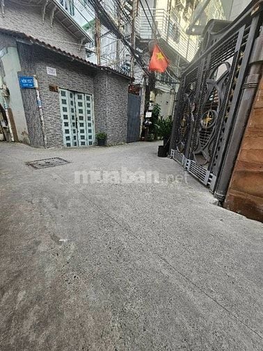 Nhà Tân Quy Quận 7 – Hẻm Xe Hơi 4m – 2PN – Gần Đại Học RMIT – 4,3 Tỷ