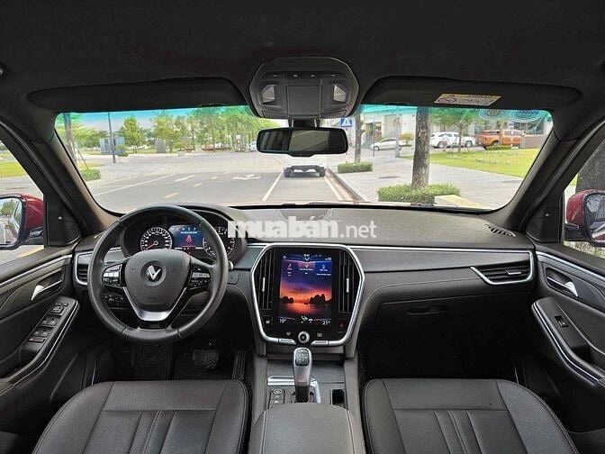 VinFast Lux SA2.0 2020 Plus 2.0 AT - 40000 km