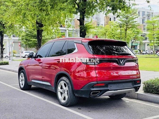 VinFast Lux SA2.0 2020 Plus 2.0 AT - 40000 km