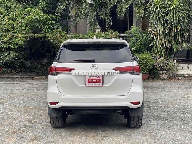 Toyota Fortuner 2022 2.4 4x2 AT - 44537 km