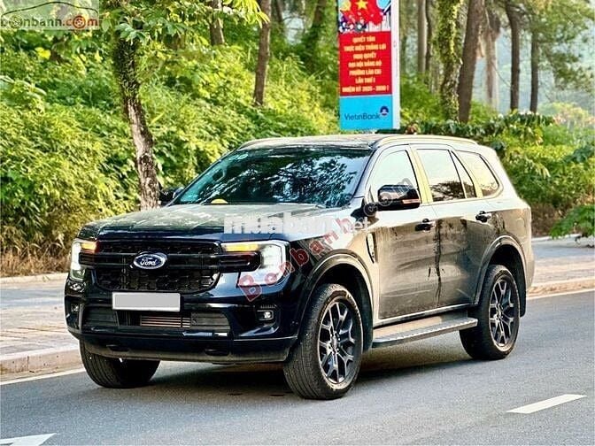 Ford Everest Sport 2.0L 4x2 AT 2025