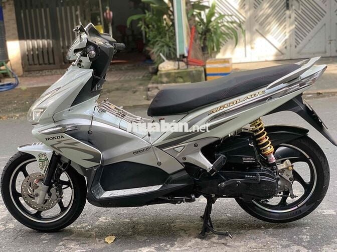 HONDA AIR BLADE 12/2010 bstp chính chủ
