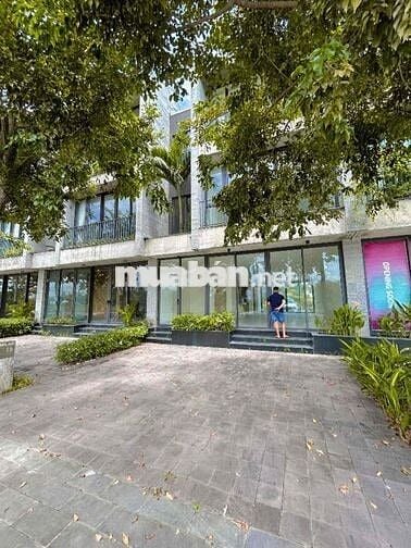 Bán nhà 3 tầng Shop house Casamia Võng nhi Hội An Võ chí công