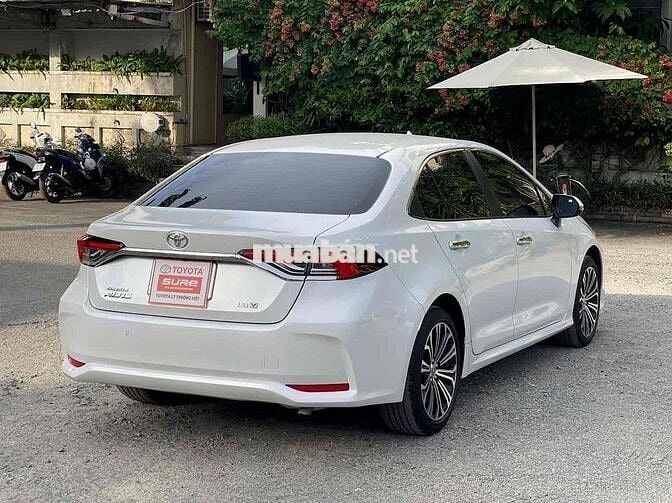 Toyota Corolla Altis 2023 1.8V - 11653 km