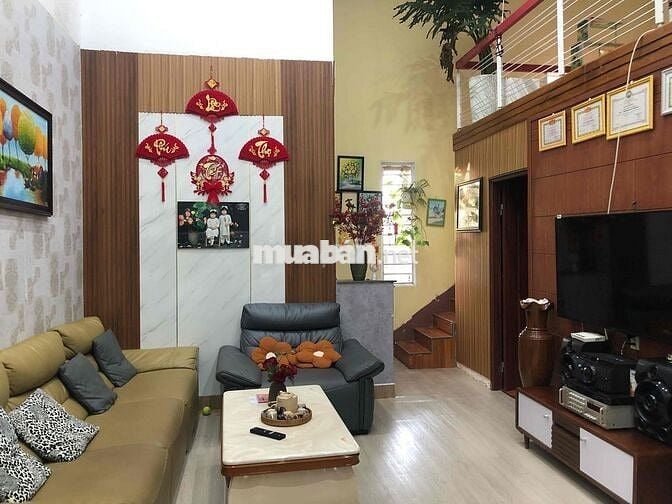 Bán nhà cạnh Trung Nguyên, TT TP