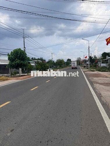 Mặt tiền DT763 gần trường cấp 3 gần núi Chứa Chan Xuân Lộc,Đồng Nai