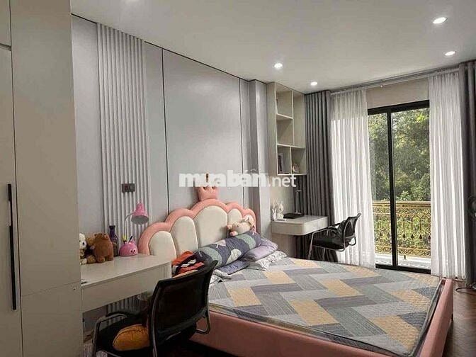Bán Nhà Phú Diễn - Thang Máy - Vỉa Hè 3 Ô Tô Tránh