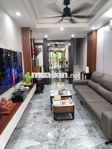 Bán Nhà Phú Diễn - Thang Máy - Vỉa Hè 3 Ô Tô Tránh
