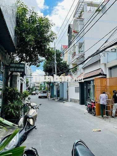 MT NGUYỄN TRỌNG LỘI, TÂN BÌNH. DT 5×20, 4L