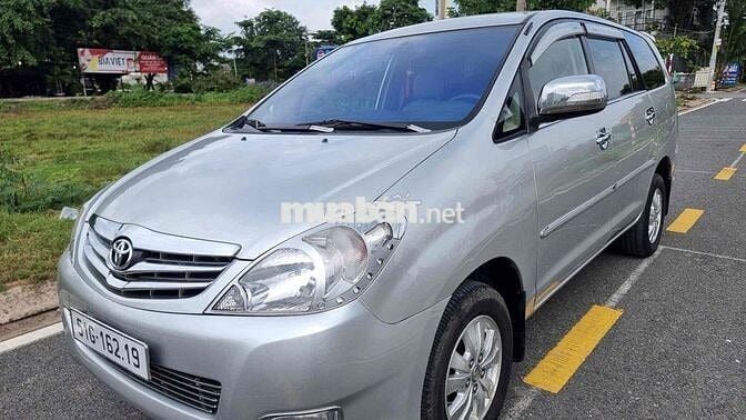 Toyota Innova 2010 V - 85000 km cá nhân