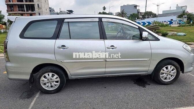 Toyota Innova 2010 V - 85000 km cá nhân
