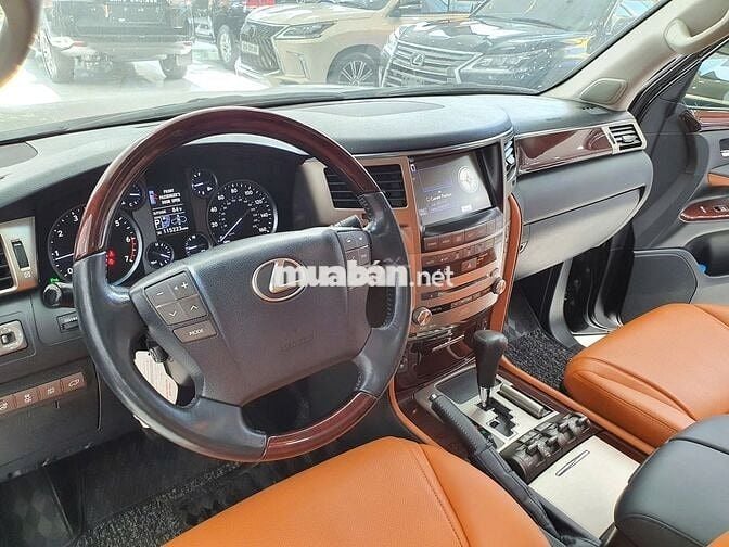 Lexus LX 2014 570 - 110000 km