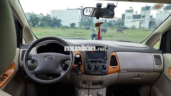 Toyota Innova 2010 V - 85000 km cá nhân