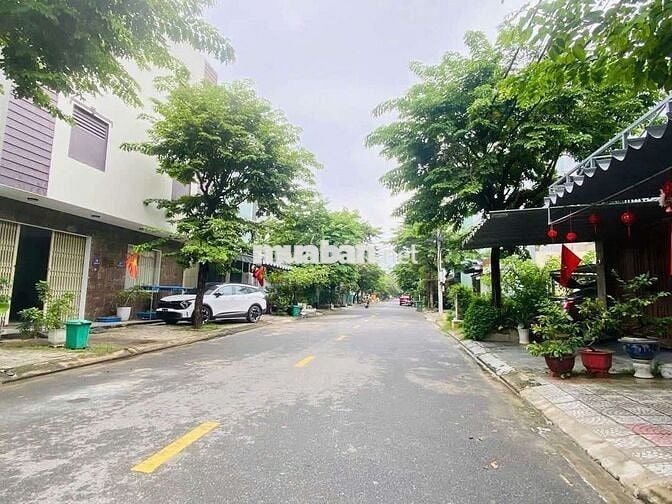 Chị gái cần bán gấp căb nhà khu phước lý .   Đường phước lý 12