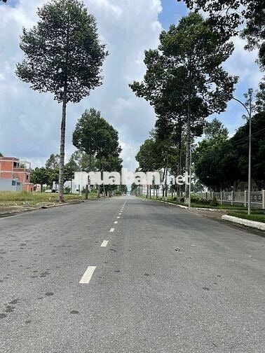 Đất nền đẹp 4,5x21 cạnh sân bay - KDC Ngân Thuận