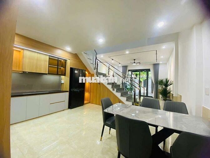 Chị gái cần bán gấp căb nhà khu phước lý .   Đường phước lý 12
