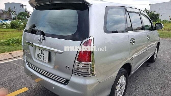 Toyota Innova 2010 V - 85000 km cá nhân