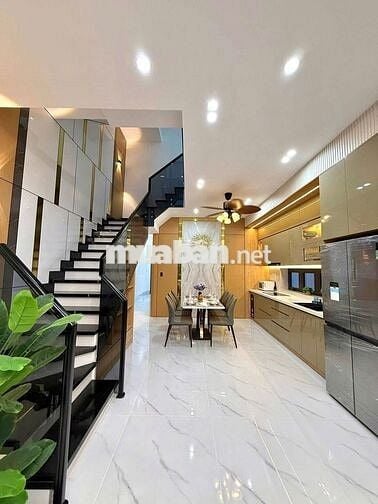 2,85 TỈ,NHÀ RỘNG 4X30M 1TRỆT 2LẦU, ĐƯỜNG RỘNG 7m SỔ RIÊNG, TDM