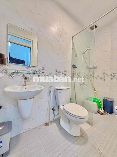 Mặt bằng tầng trệt 6x15m Tân Bình – vị trí sầm uất, đầy đủ tiện nghi