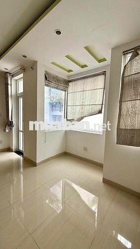 NHÀ NC 4 TẦNG 4PN4WC 19TR/THÁNG GẦN CHỢ HOÀNG HOA THÁM HXH GĐ,SV Ở OK