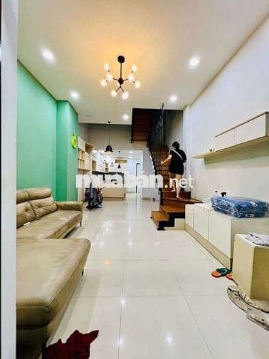 NHÀ SÁT NGUYỄN OANH GÒ VẤP, TRỆT, 3 LẦU, 4PN, 3WC, NỘI THẤT