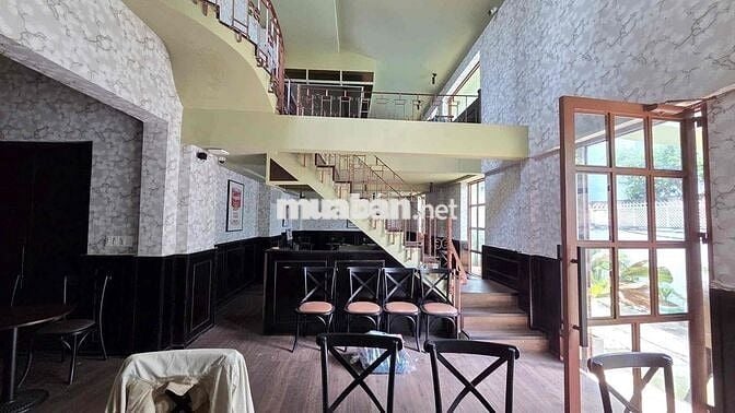 NGANG 15M- ĐỐI DIỆN TOÀ NGÂN HÀNG ĐÔNG Á SỐ 95 CMT8 QUẬN 3