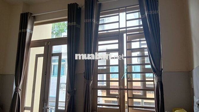 Phòng cho thuê gần chợ hoa Hồ Thị Kỷ và vòng xoay Lý Thái Tổ
