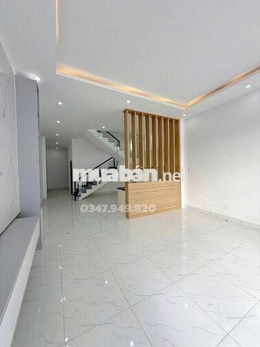 NHÀ 1 TRỆT 1 LẦU NẰM CÁCH CHỢ THẠNH PHÚ 600M