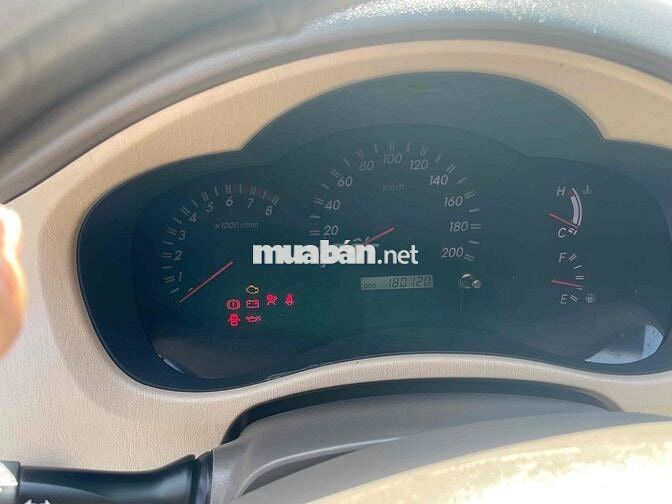 Toyota Innova 2008 G - 180000 km